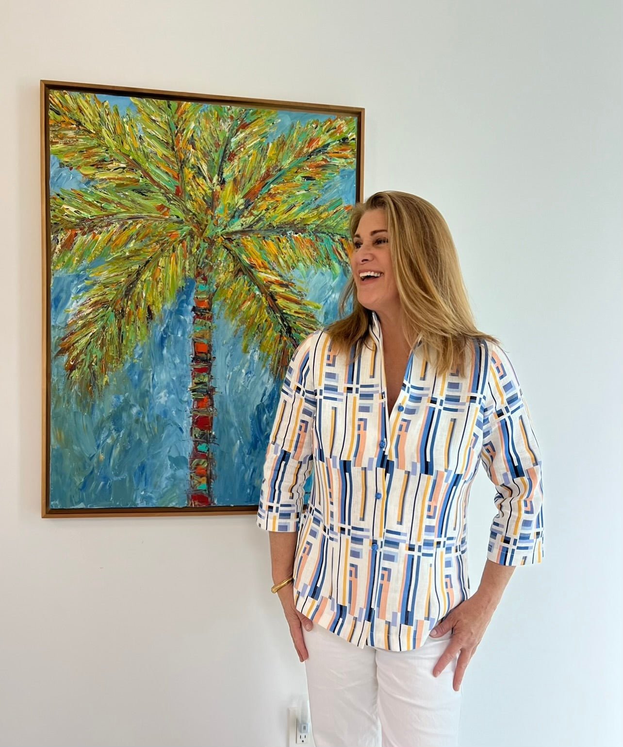 Ronette in Tribeca linen! Classic summer elegance!