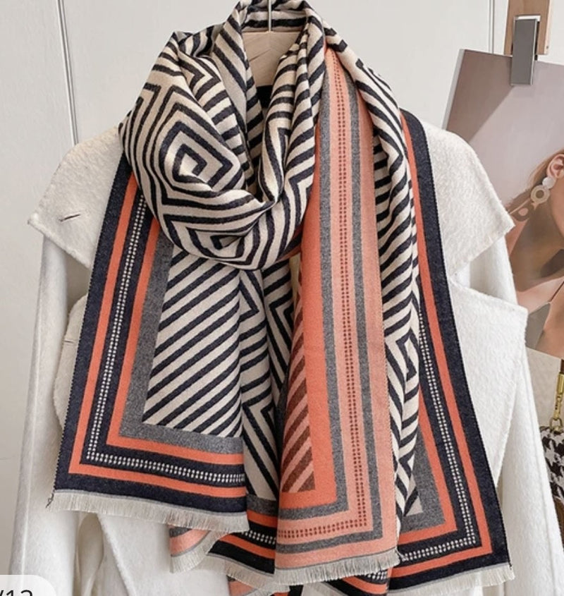 Elegant Cashmere mix shawl
