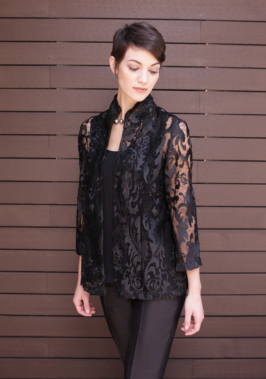 Ronette in Goddess Black