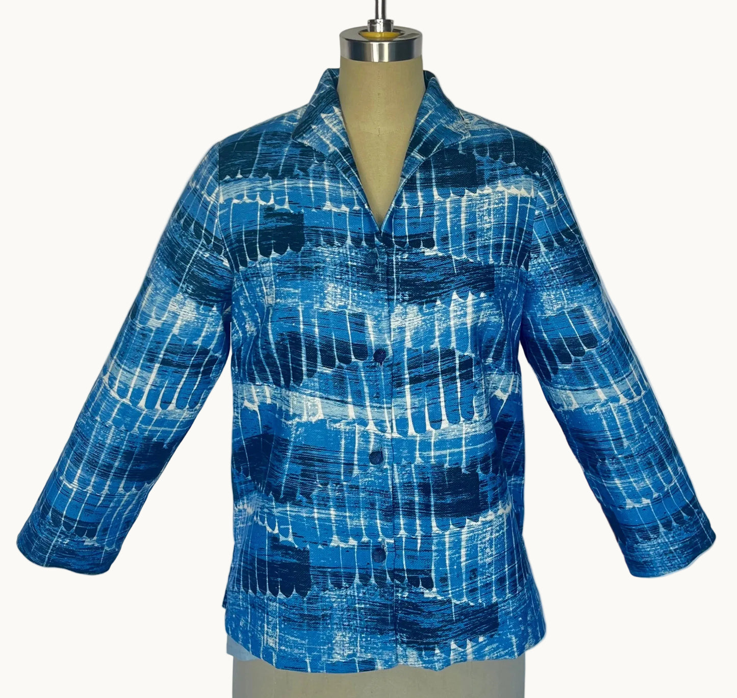 Suella Brushstroke